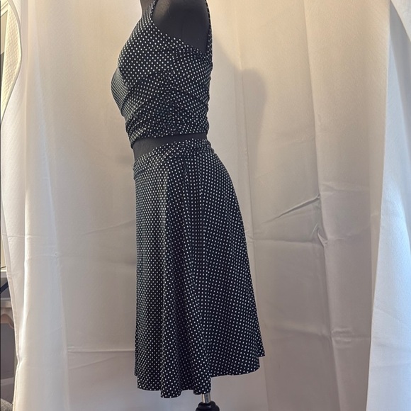 Two piece polka dot skirt and top set. XS. Pre-loved. - Picture 4 of 10